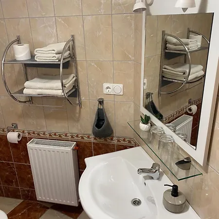 Ambrozia Bed & Breakfast