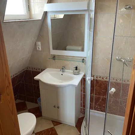 Bed & Breakfast Ambrozia 3*