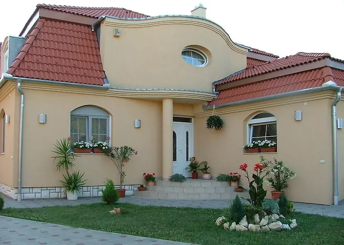 ベッド・アンド・ブレックファスト Ambrozia 3*