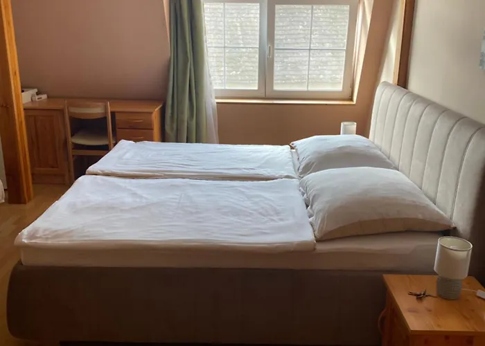 Ambrozia نايغكانيشا