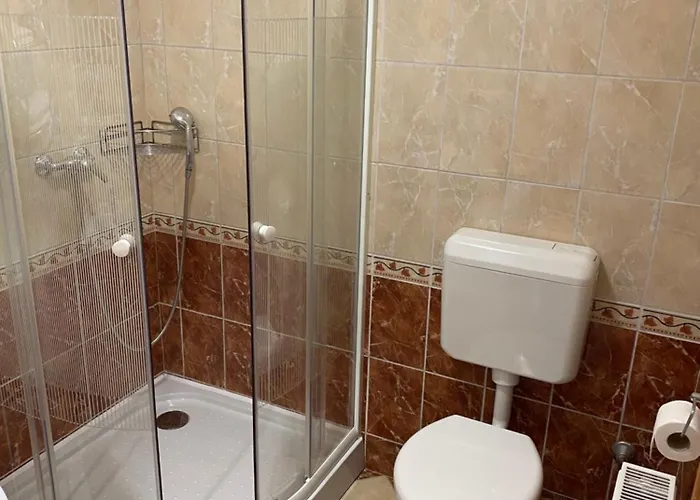 Ambrozia ベッド・アンド・ブレックファスト 3*